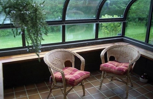 Watkins Glen Casa | Casa aislada durante toda la temporada con jacuzzi al aire libre con cedro, cerca de las bodegas y el lago
