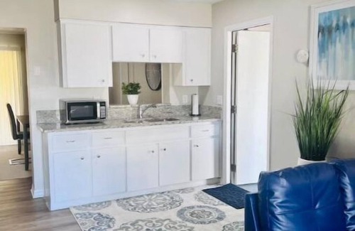 Malibu Groves Casa | Beautiful home close to Parks