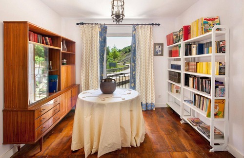 Navamuel Casa | Beautiful home in Bárcena de Ebro