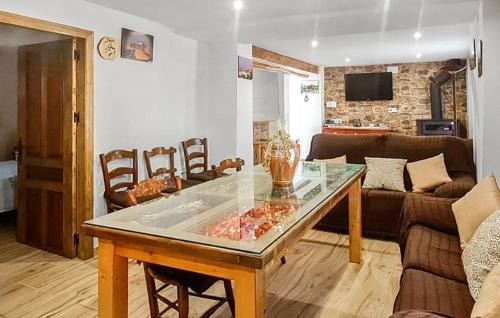 Priego de Córdoba Casa | Beautiful Home In Priego De Cordoba