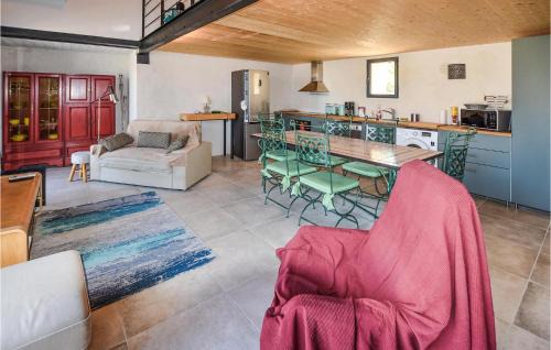 Mollans-sur-Ouveze Casa | Beautiful Home In Mollans-Sur-Ouvèze