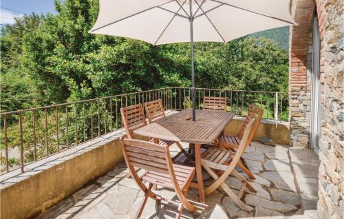 Santa-Maria-Poggio Casa | Beautiful Home In Santa Maria Poggio