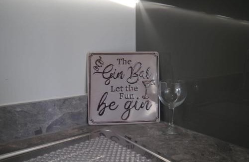 Barnt Green Apartamento | Beautiful, home from home, one bed stay