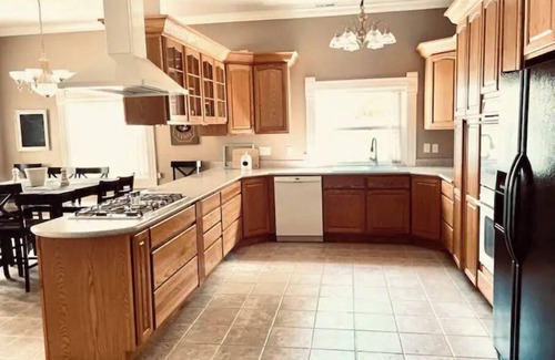 Nampa Casa | Beautiful home, historic property- downtown Nampa