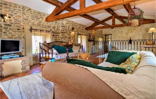 Mejannes-les-Ales Casa | Beautiful Home In Mejannes-Les-Ales