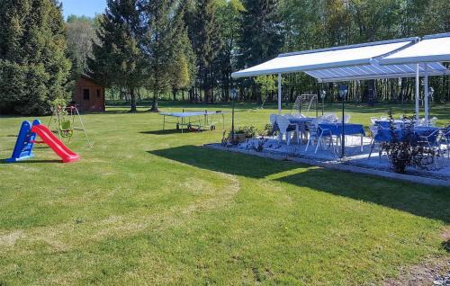 Maubert-Fontaine Casa | Beautiful Home In Maubert-Fontaine