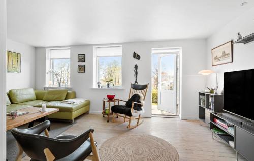 Allinge Casa | Beautiful Home In Allinge With Kitchen