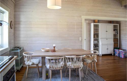 Aremark Casa | Beautiful Home In Aremark With Kitchen