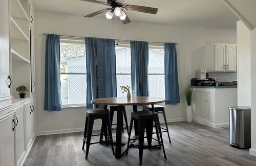 Baytown Casa | BEAUTIFUL HOME IN BAYTOWN HEIGHTS