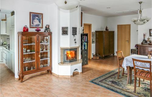 Brunlos Casa | Beautiful Home In Brünlos With Wifi