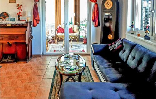 Brunlos Casa | Beautiful Home In Brünlos With Wifi