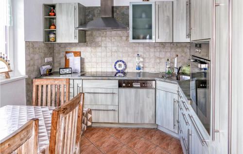 Brunlos Casa | Beautiful Home In Brünlos With Wifi