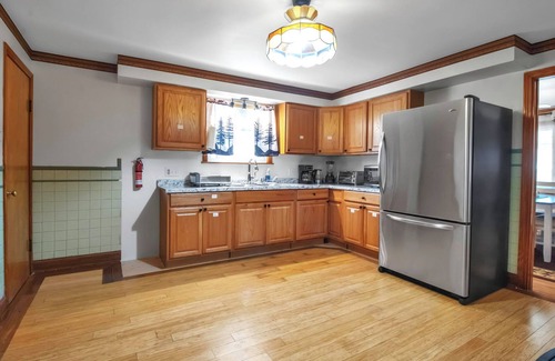 Cheektowaga Casa | Beautiful Home in Buffalo near Airport with AC, WiFi, 3King Beds & Free Parking