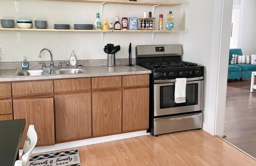 Franklin Casa | Beautiful Home in Downtown Franklin, Sleeps 6!