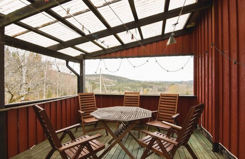 Ed Casa | Hermosa casa en Ed con cocina.