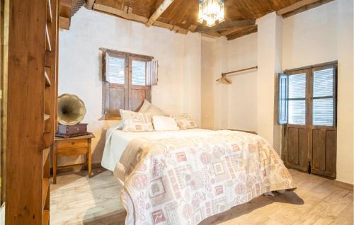 El Colmenar Casa | Beautiful Home In El Colmenar With Wifi