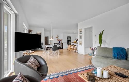 Ordrup Casa | Beautiful Home In Fårevejle With Wifi