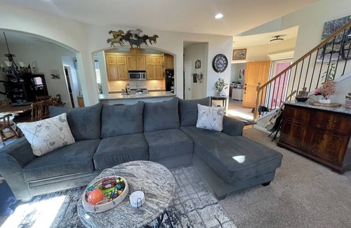 Oregon City Casa | Beautiful home in great neighborhood