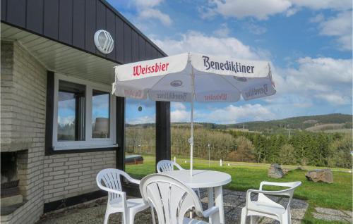 Ferienhausgebiet Hillenseifen Casa | Beautiful Home In Gerolstein With Wifi