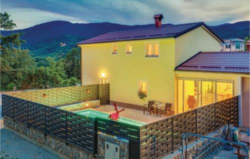 Kuceli Casa | Beautiful Home In Jurdani With Wifi