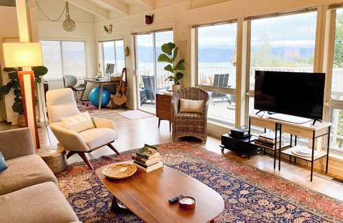 Kelseyville Casa | Beautiful home in Kelseyville with lake view, minutes from Wine Country