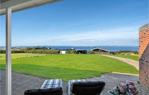 Skødshoved Strand Casa | Beautiful Home In Knebel With Wifi