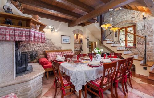 Krnica Casa | Beautiful Home In Krnica With Sauna