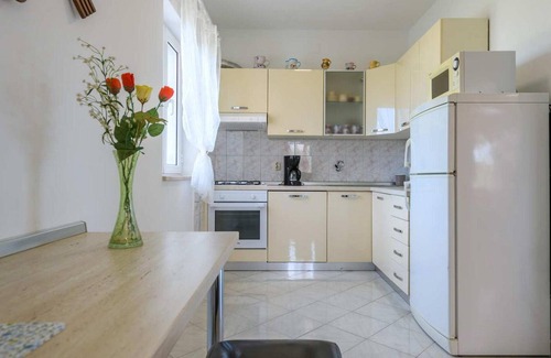 Kapelica Casa | Hermosa casa en Labin con WiFi
