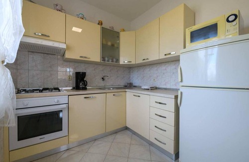Kapelica Casa | Hermosa casa en Labin con WiFi