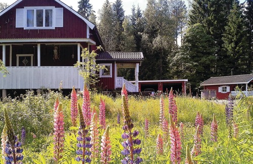 Lesjofors Casa | Hermosa casa en Lesjöfors con sauna