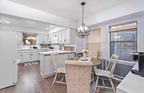 Southwest Carrollton Casa | Beautiful Home in Marin at Carrollton