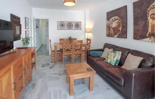 Puerto de la Duquesa Casa | Beautiful Home In Manilva With Wifi