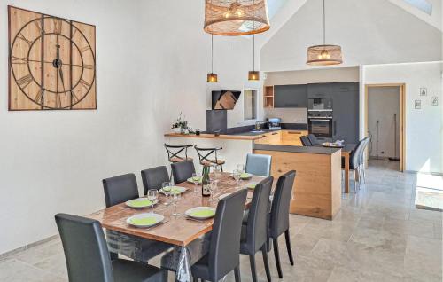 Tremeloir Casa | Beautiful Home In Pordic With Wifi