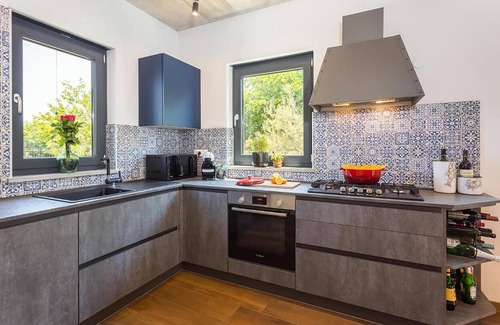 Vrznaveri Casa | Hermosa casa en Porec