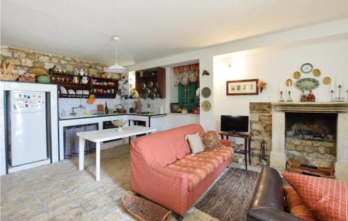 Rosolini Casa | Beautiful Home In Rosolini With Wifi