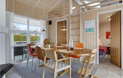Grønninghoved Strand Casa | Beautiful Home In Sjølund With Wifi
