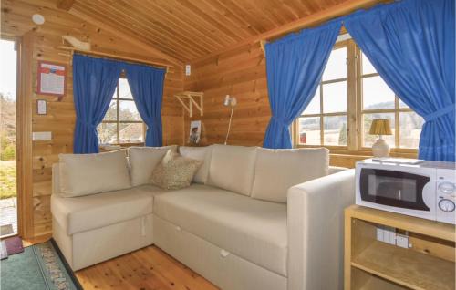 Storfors Casa | Beautiful Home In Storfors With Kitchen