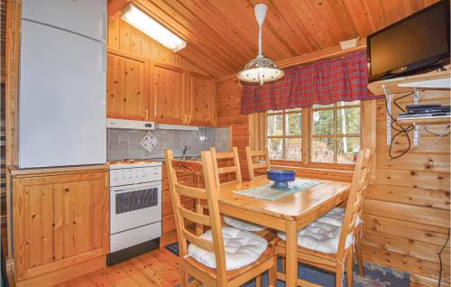 Storfors Casa | Beautiful Home In Storfors With Kitchen