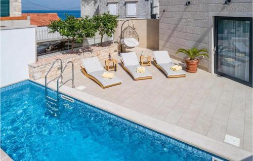 Sutivan Casa | Beautiful Home In Sutivan With Wifi