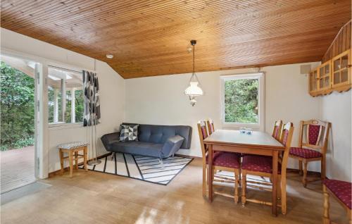 Tarm Casa | Beautiful Home In Tarm With Wifi
