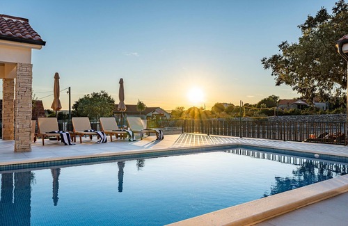 Tinj Casa | Hermosa casa en Tinj