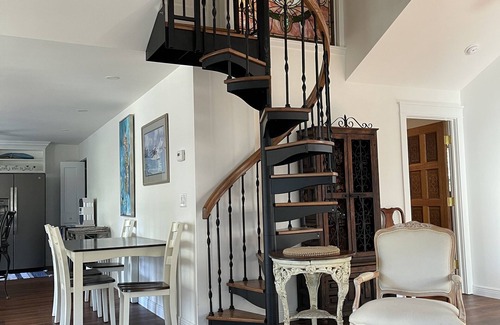 Summerplace Casa | Beautiful Home in Tropical Beach Paradise.