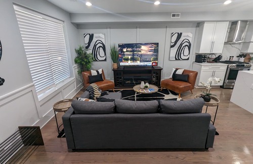 Columbia Heights Casa | Beautiful Home in Washington DC