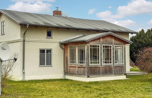 Warthe Casa | Hermosa casa en Warthe con cocina.