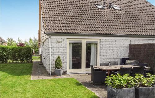 Wemeldinge Casa | Beautiful Home In Wemeldinge With Wifi