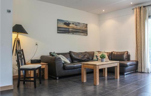 Wemeldinge Casa | Beautiful Home In Wemeldinge With Wifi