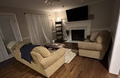 Winterville Casa | Beautiful home located in a Amazing Neighborhood! large fenced in back yard!