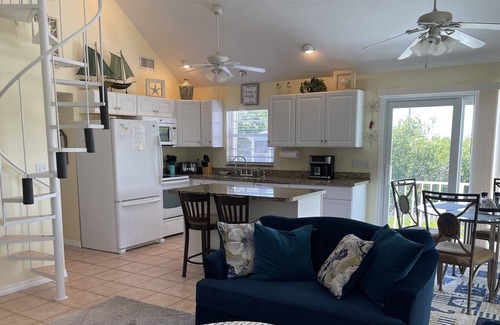 Ramrod Key Casa | ** HERMOSA CASA EN CANAL, W / BOAT RAMP & DOCK, BICICLETAS Y KAYAKS **