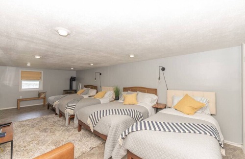 Lake Luzerne-Hadley Casa | Beautiful home on the river with Private Dock.