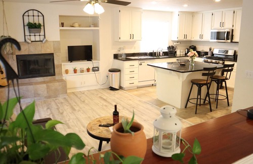 Lake Elsinore Casa | Beautiful Home, Outdoor Living, Close to Wineries
